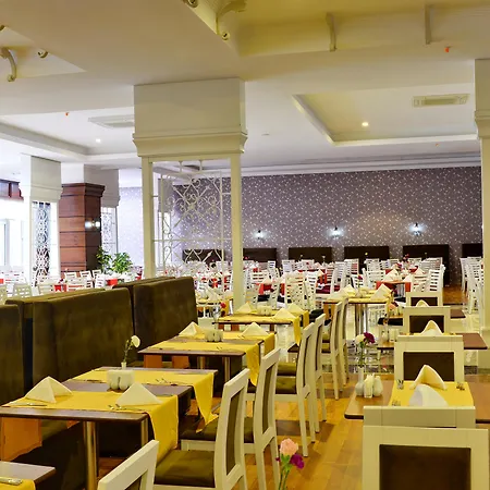 琳达度假酒店 酒店